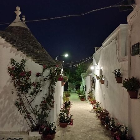 Trullo "Vicolo Fiorito" Villa Alberobello Exteriör bild